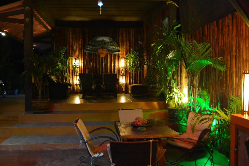 M&M Guesthouse Ко Чанг Экстерьер фото